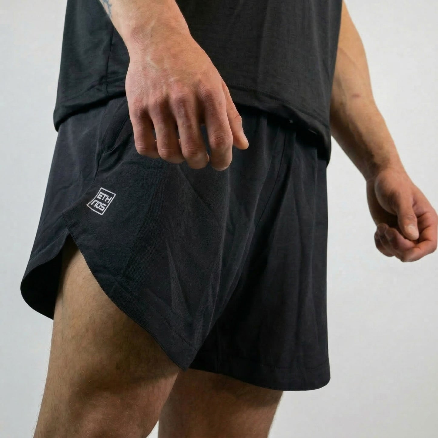FITNESS SHORTS - BLACK